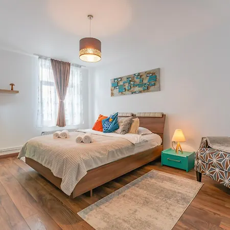 Wagner Estate Feel The Old Town Vibe Apartment Brasov Exterior photo